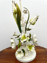 Load image into Gallery viewer, Green & White Floral Italian Tole Lamp