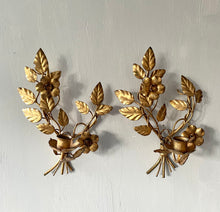 Load image into Gallery viewer, Pair of Italian Gilt Tole Anemone Sconces

